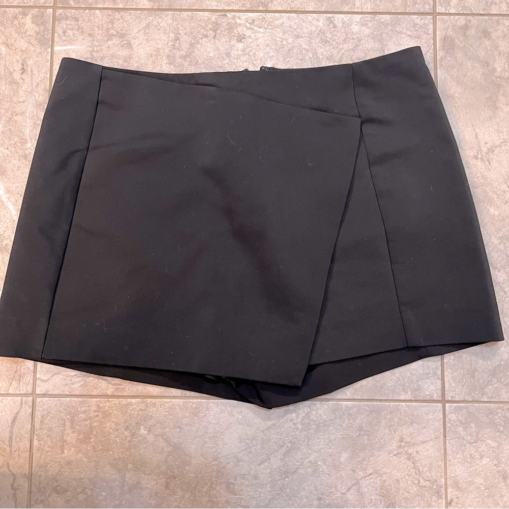 Express Skort